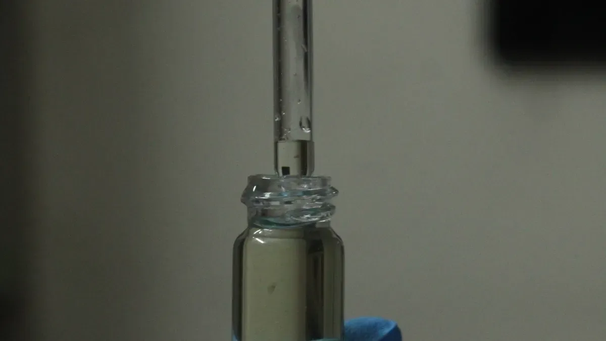 &iquest;Qui&eacute;n fabrica agujas de bayoneta para trabajos de dispensaci&oacute;n de reemplazo r&aacute;pido?